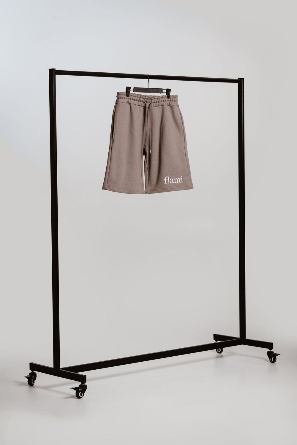 Oversized Shorts - Grey White